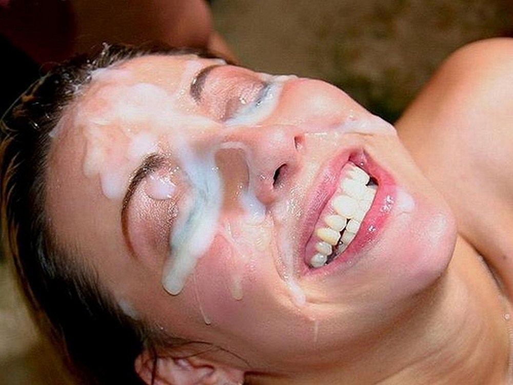 Кимми Джинджер получает лицо залитое спермой после секса с парнем