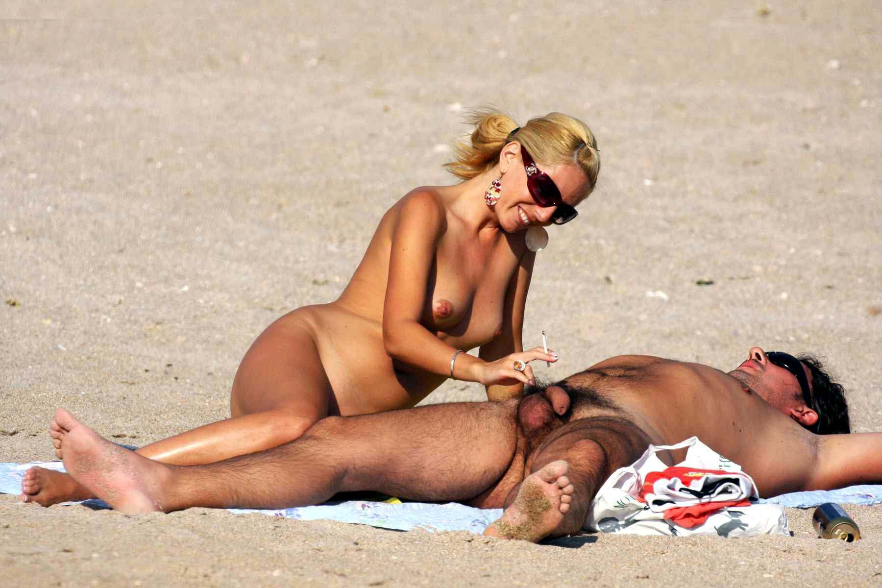 Порно на нудийском пляже 