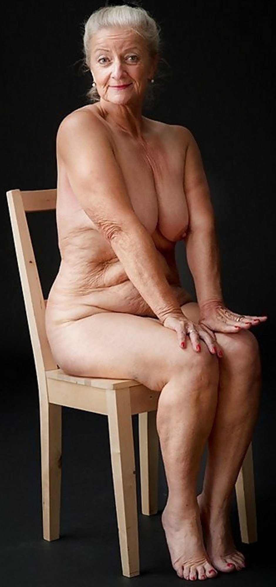 Красивые фото голых пожилых бабулек
