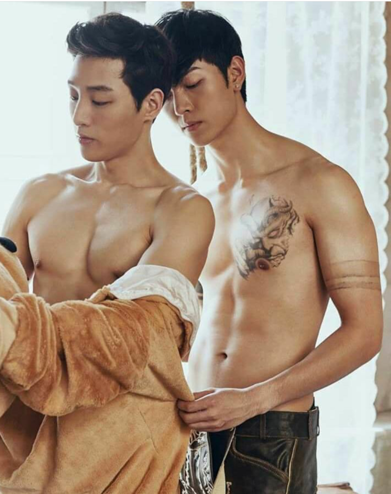 корейские парни геи голые фото 43