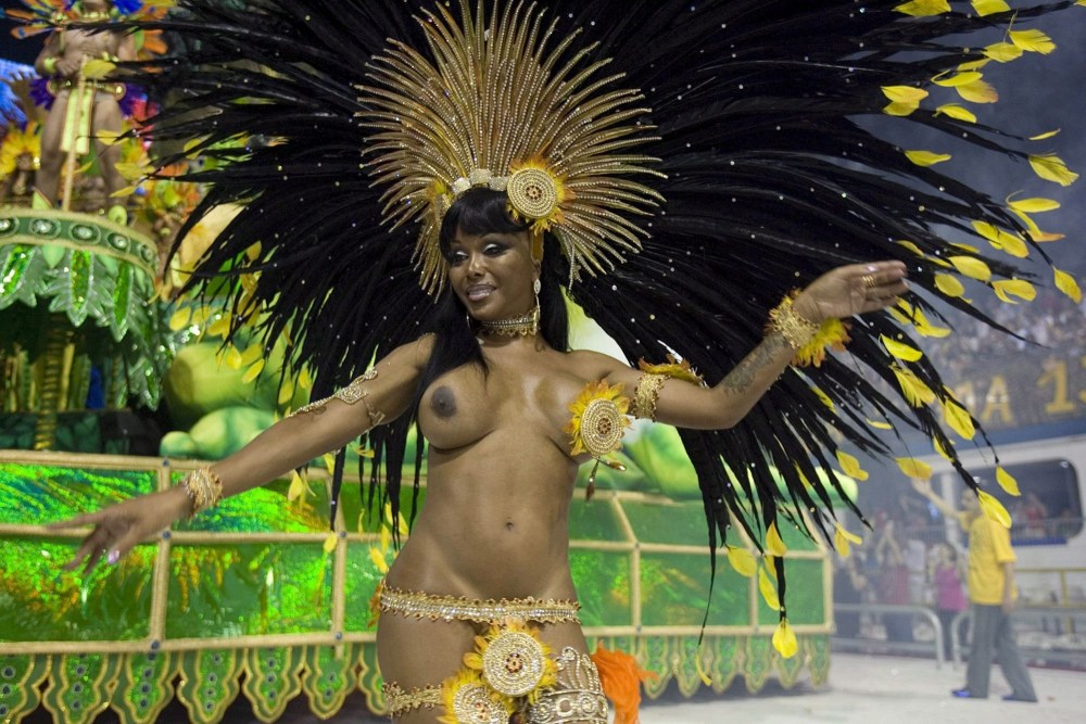 Renata Frisson Carnival
