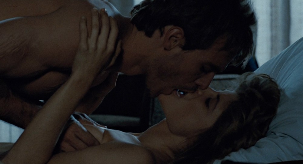 Linda Hamilton breasts Scene in Black Moon Rising