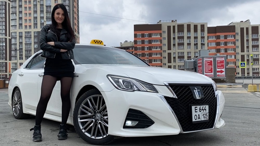 Toyota Crown Настя туман