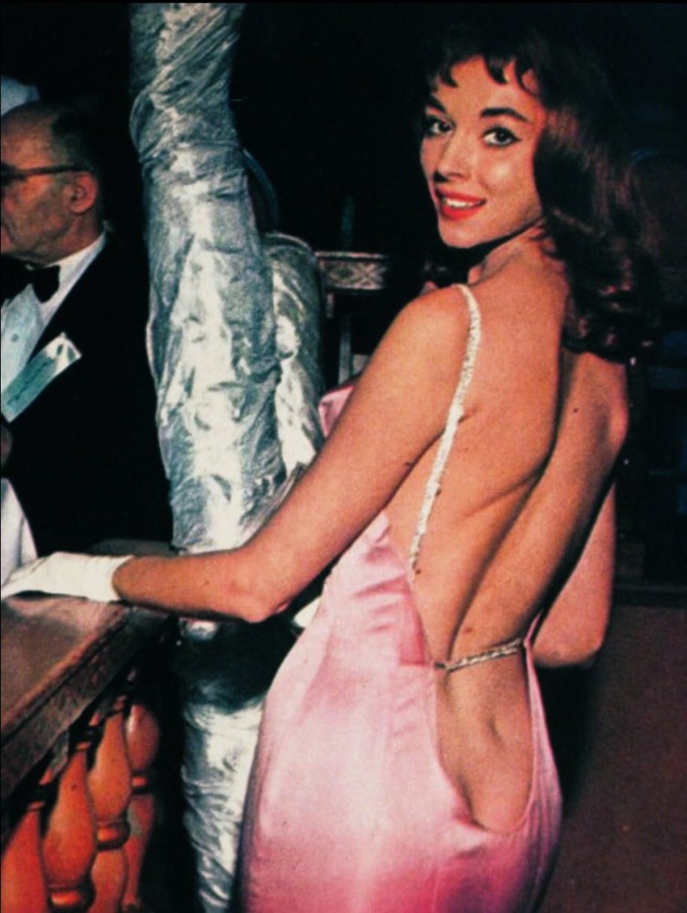 Викки Дуган (Vikki Dougan)