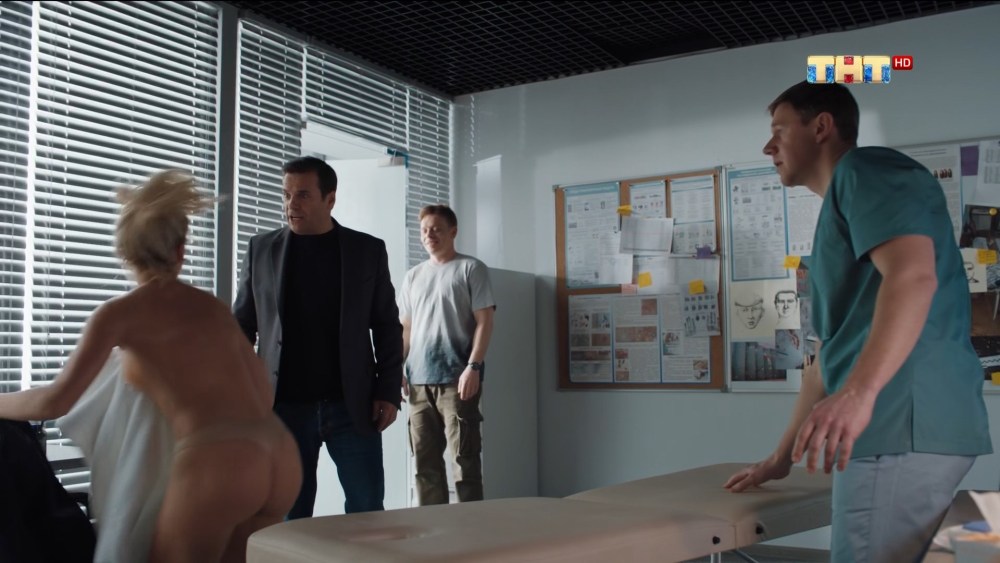 Сериал девушки с Макаровым ню