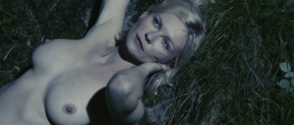 Голая Дженна джеймсон в фильме "части тела", 1997