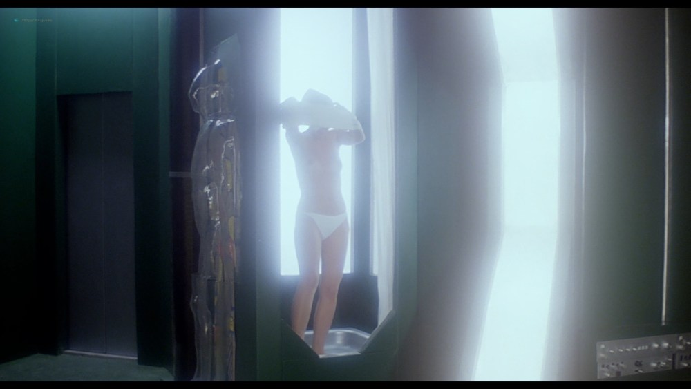 Сексмиссия / новые амазонки (1983)