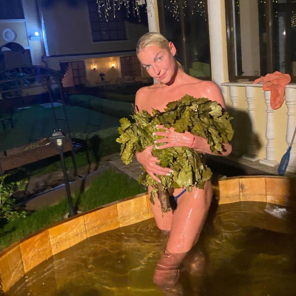 Анастасия Волочкова naked