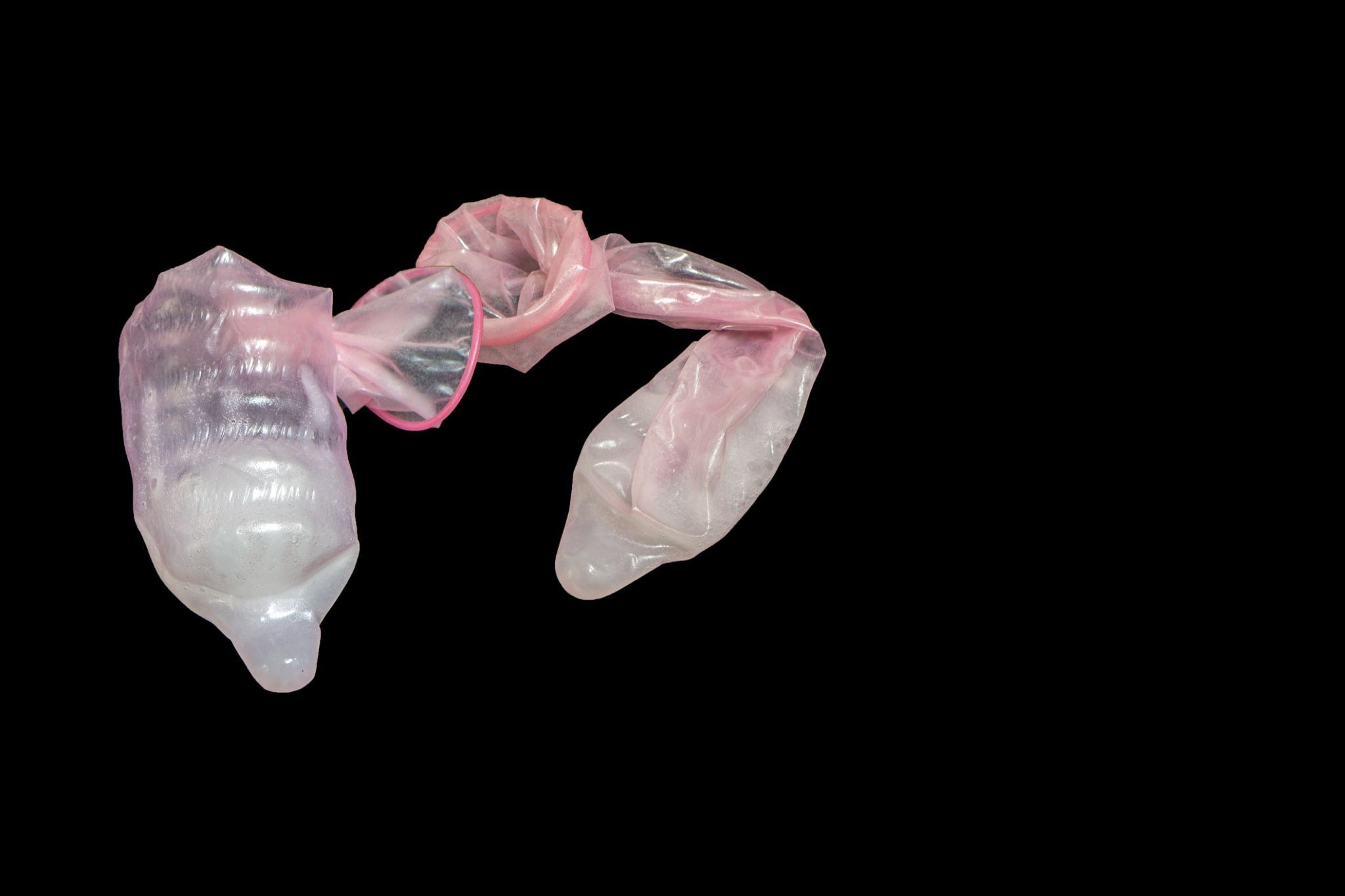 может ли порваться презерватив со спермой фото 51