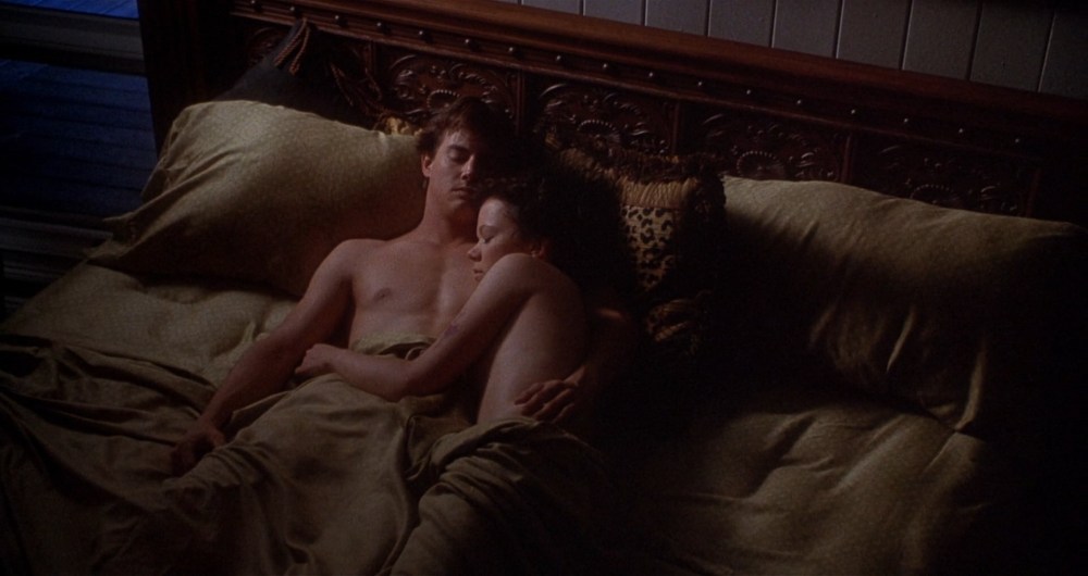 Эмили Бичем голая в кино