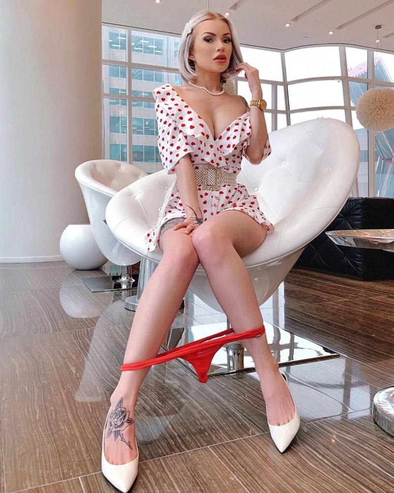 Candy Julia (Кэнди Джулия) ню