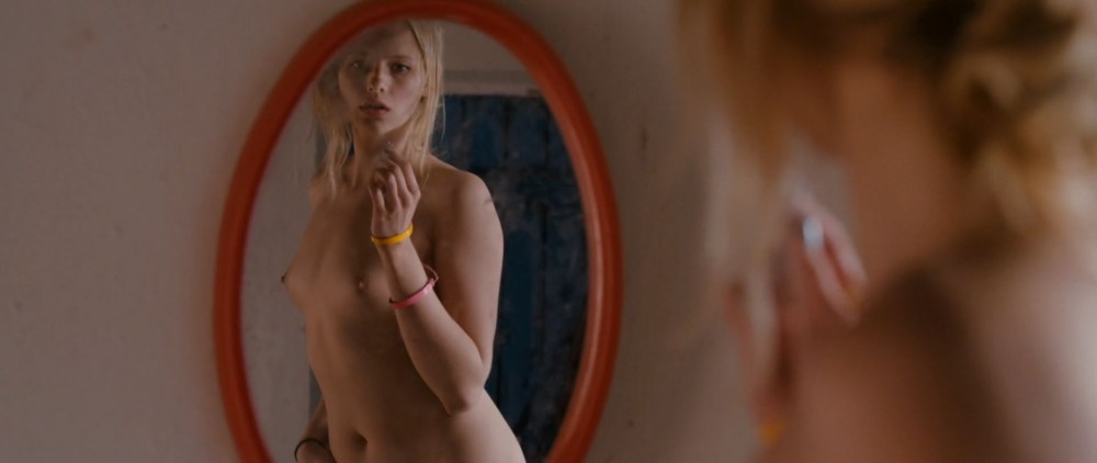 Natasha Alam - true Blood s03e01