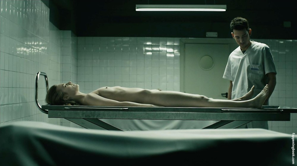 Дженнифер Коллен Рубин ню