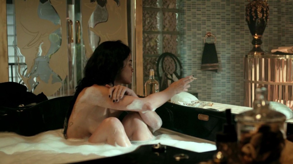 Карина Моргушина Bath nude