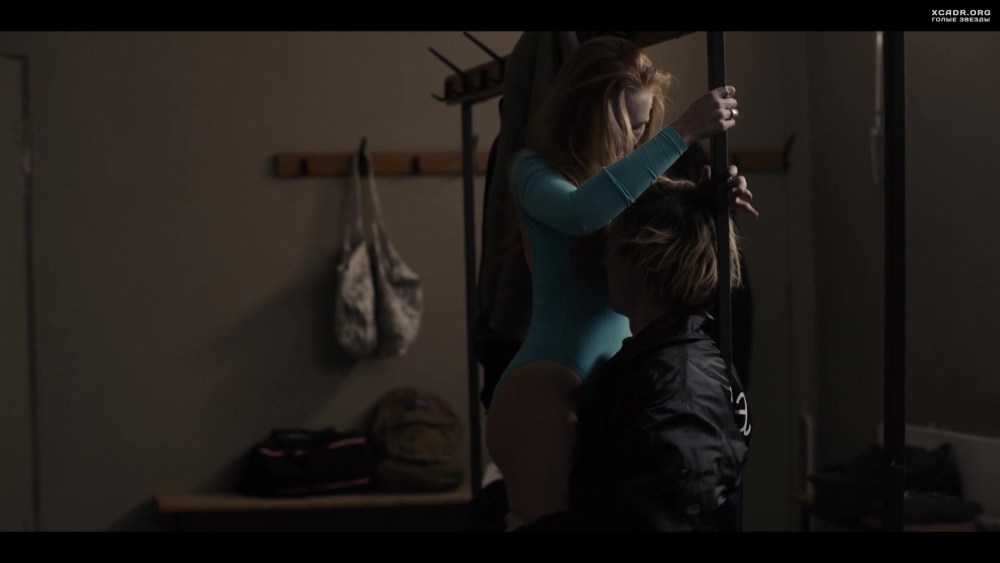 Голые шалавы на природе