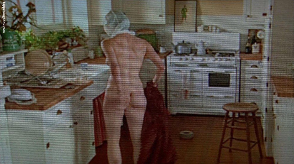 Laura Linney nude in the Life of David Gale