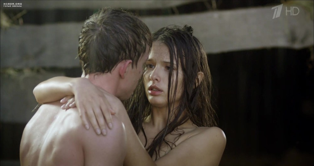 Любовь Аксенова грудь мажор