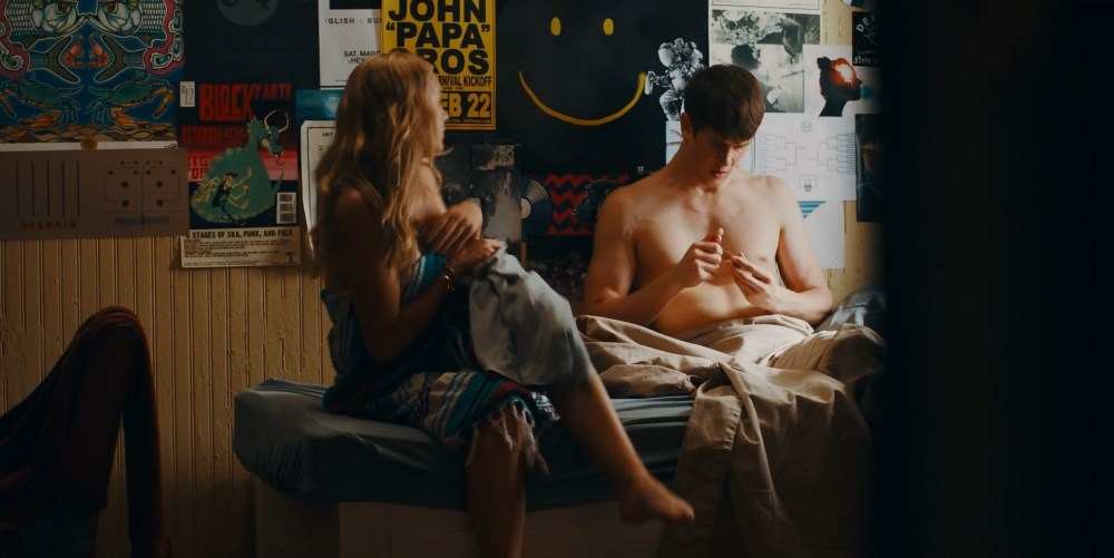 Голая актриса Даника Ярош