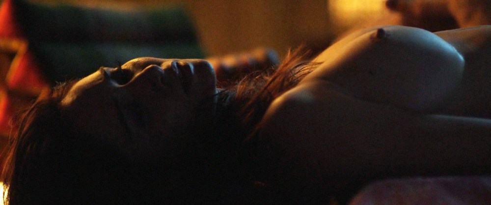 Сара Малакул Лэйн эротические кадры