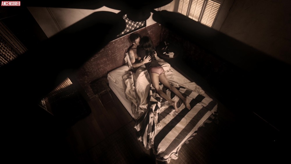 Древние ведьмы с голыми сиськами