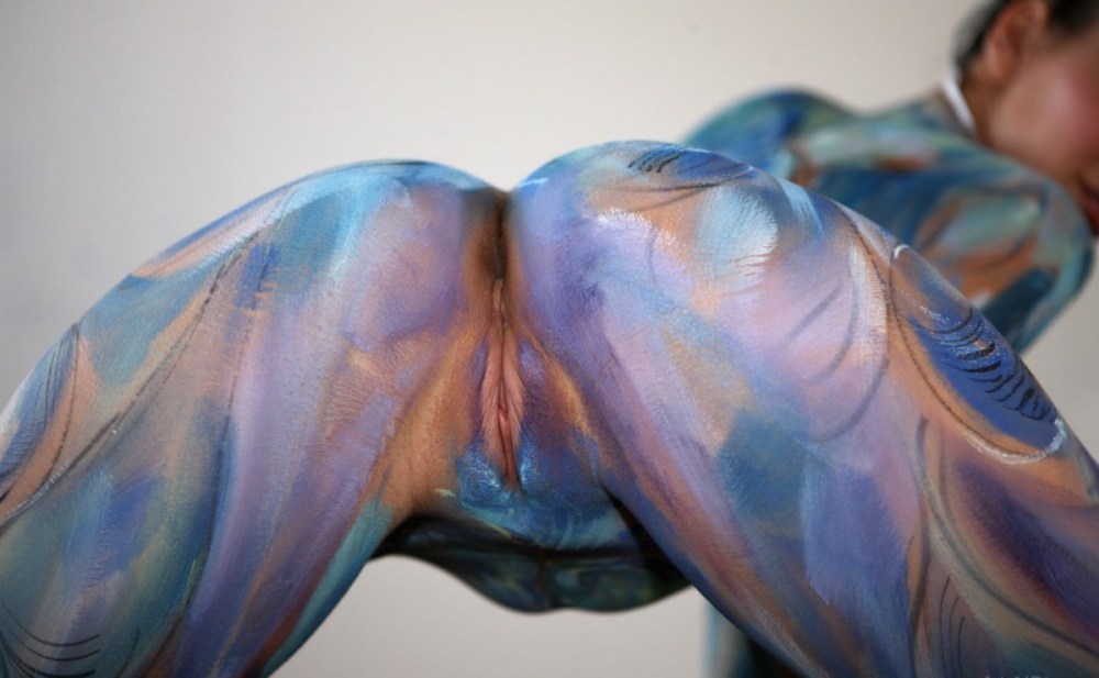 Разукрашенные пиздёнки