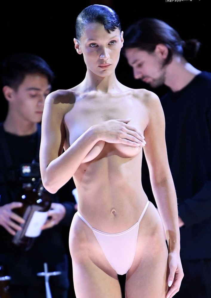 Белла Хадид hot