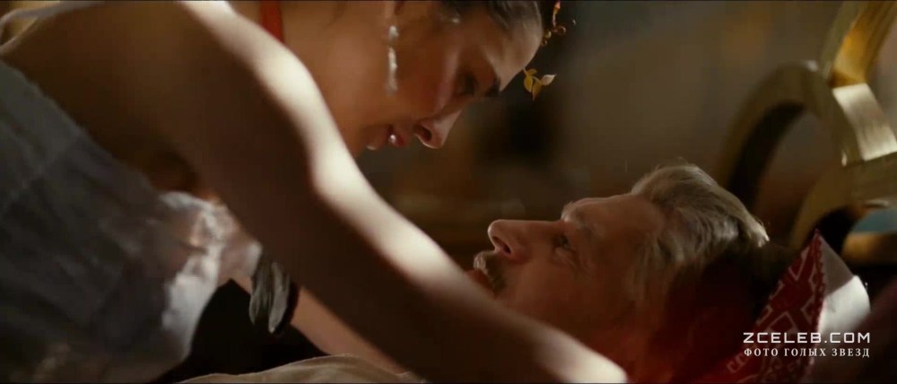 Кристина ревеларе голая