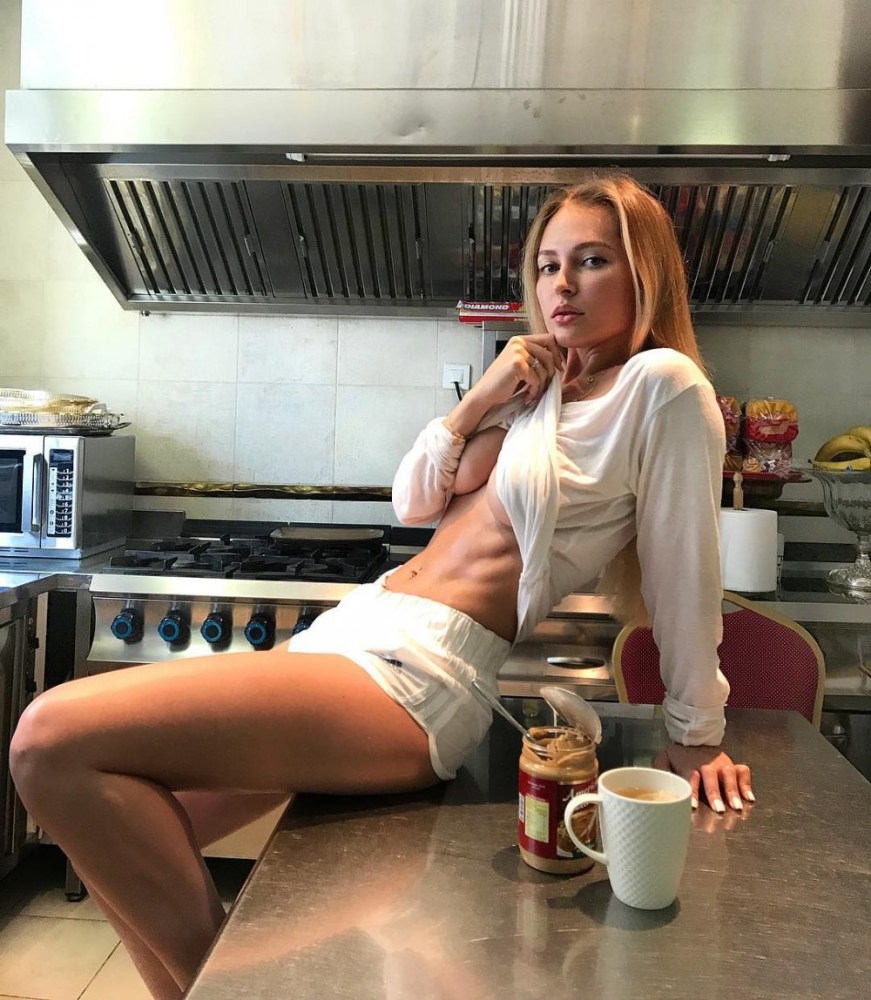 Виктория де Анджелис горячие