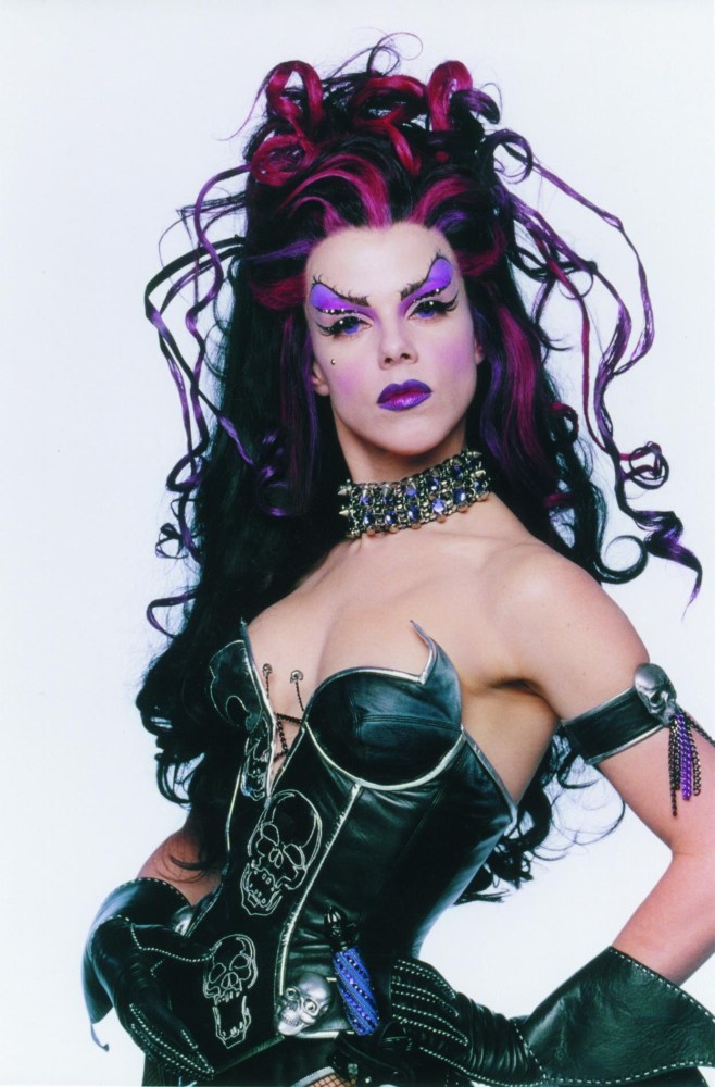 Деби Мейзар и Скарлетт Йоханссон