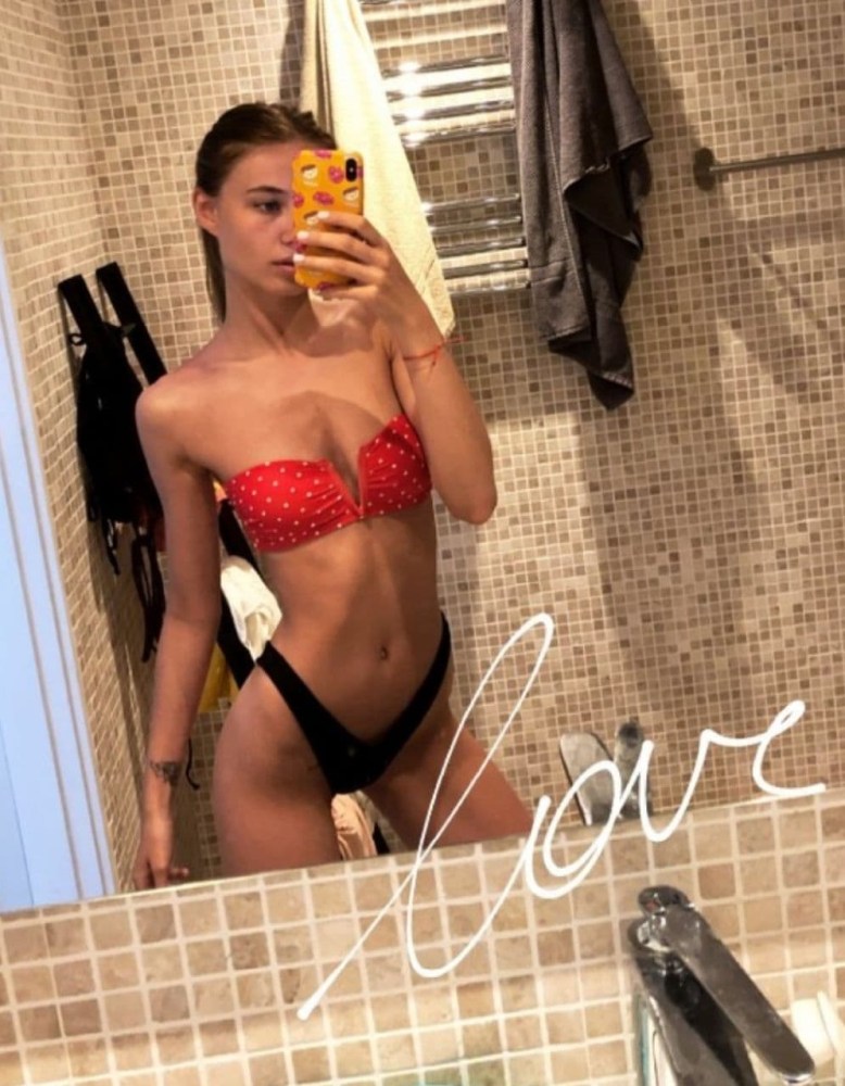 Лиза Василенко 18 +