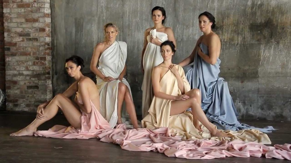 Екатерина Гамова в купальнике