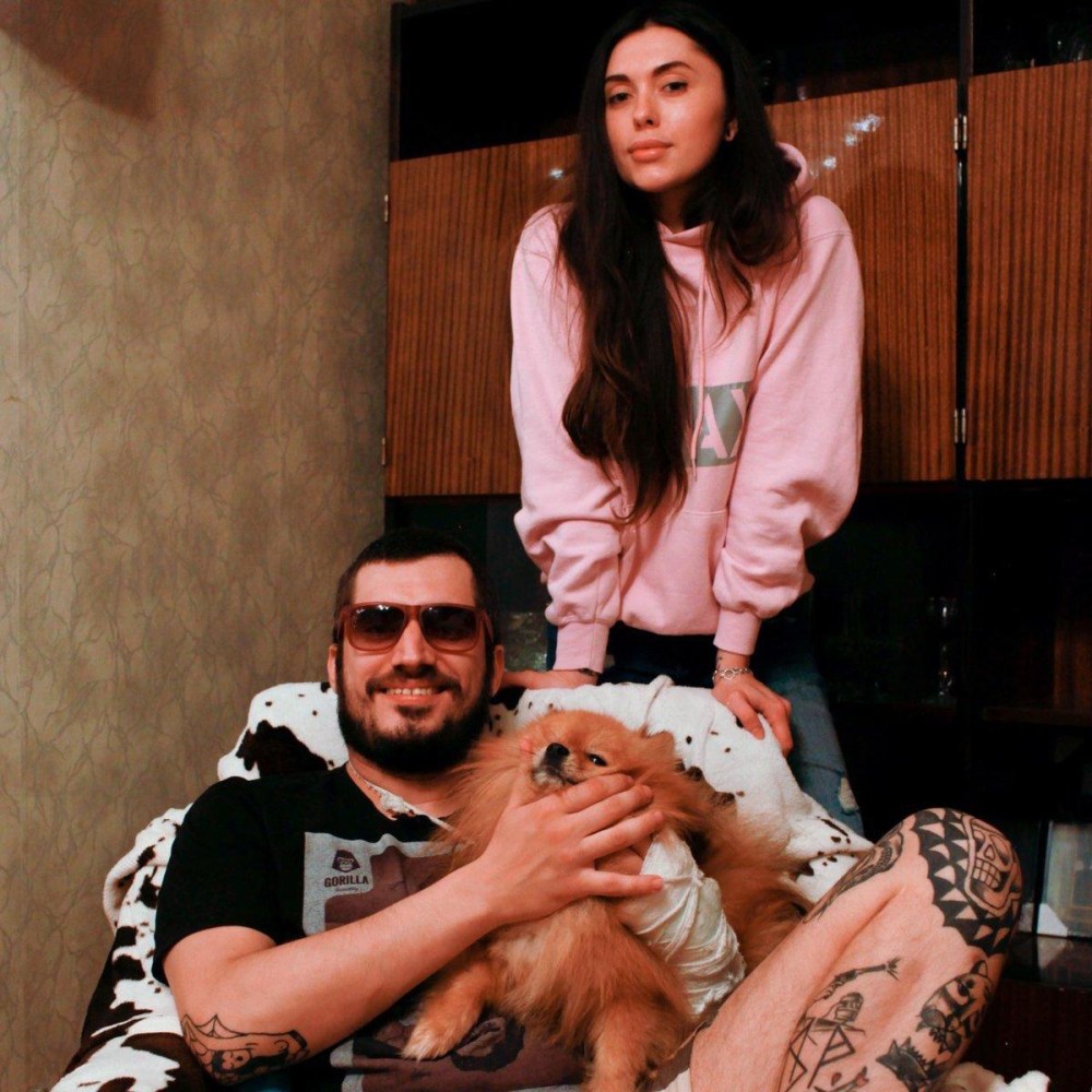 Паша техник и Карина