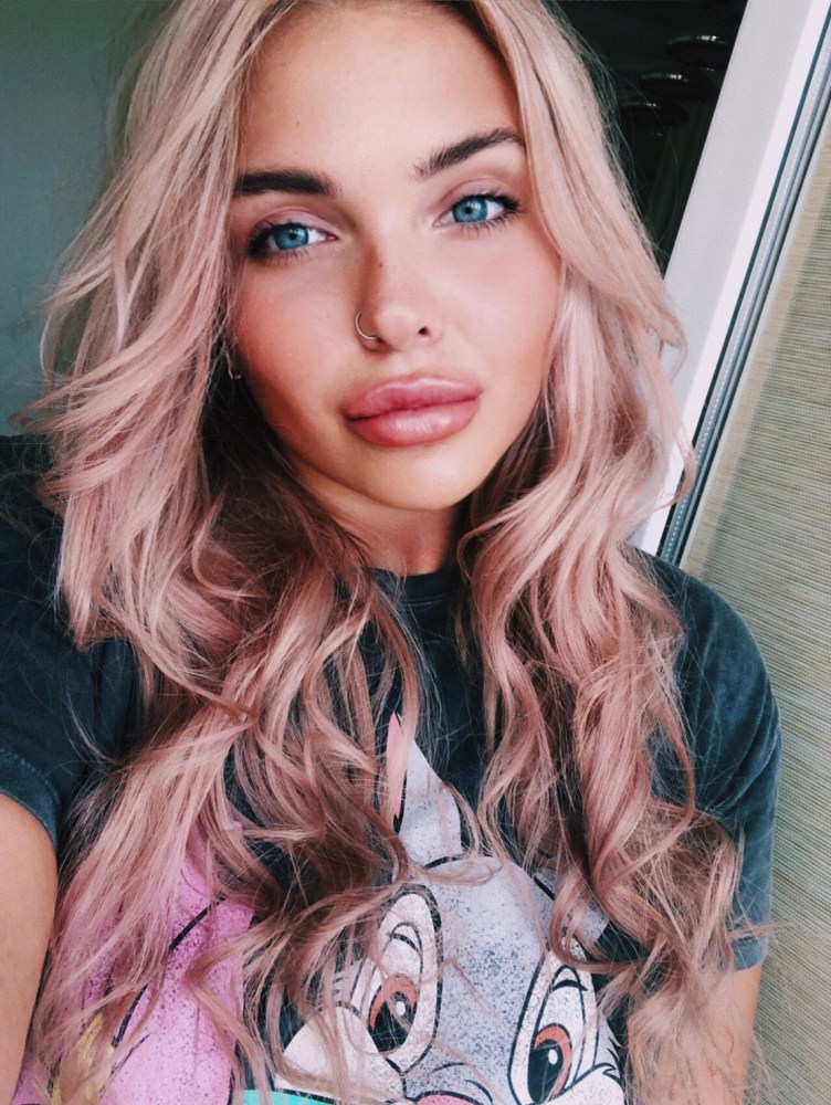 Юная порноактриса Наташа