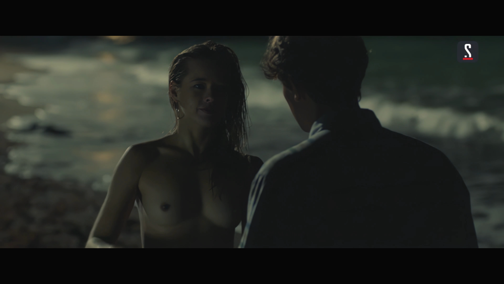 Катерина шпица Крымский мост ню