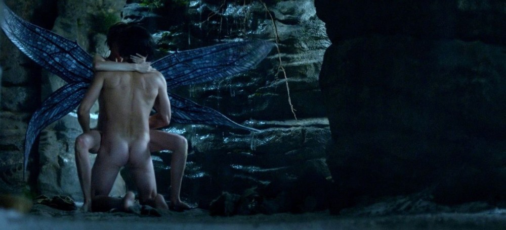 Кара Делевинь Карнивал Роу nude