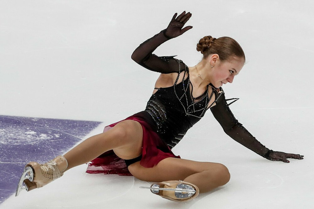 Александра Трусова фигуристка 2021