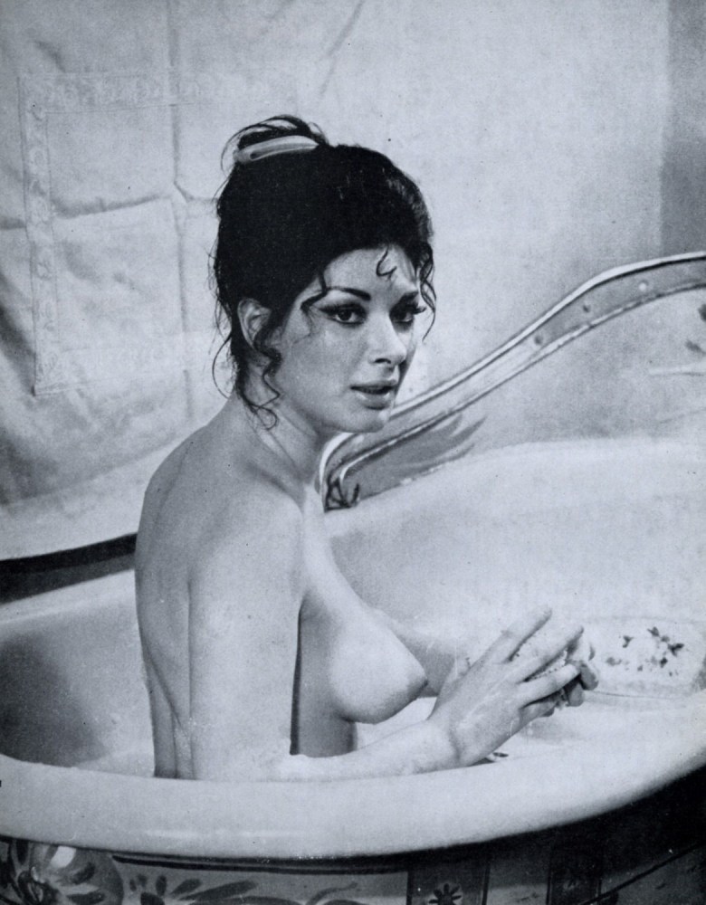 Порно-фильм с Эдвиж фенек