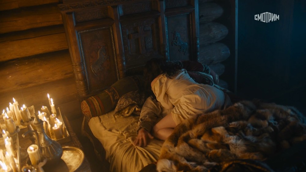 Милена Радулович ноги