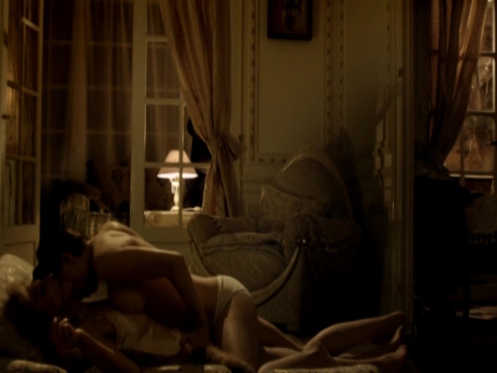 Капитан Алатристе сиськи