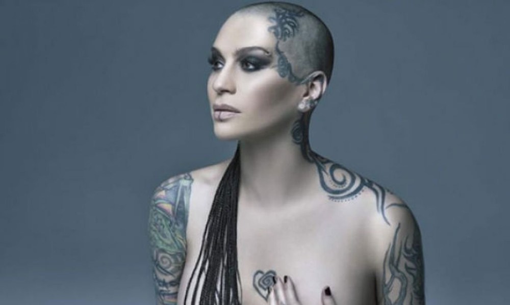 Наргиз лысая