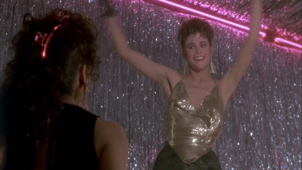 Кармен Кассовиц КИБЕРСТАЛКЕР голая