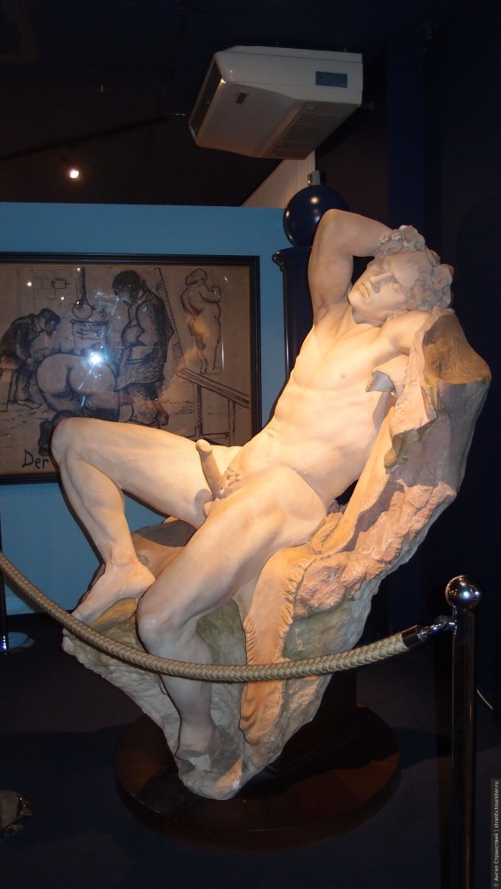 Голые скульптуры в Эрмитаже