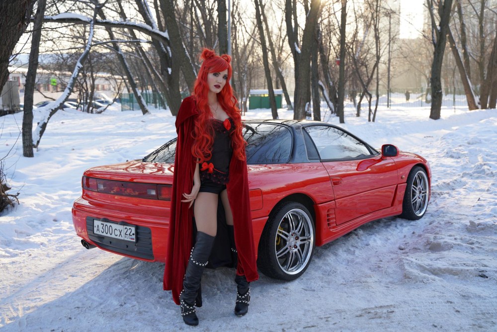 Автоблогер Софья Темникова