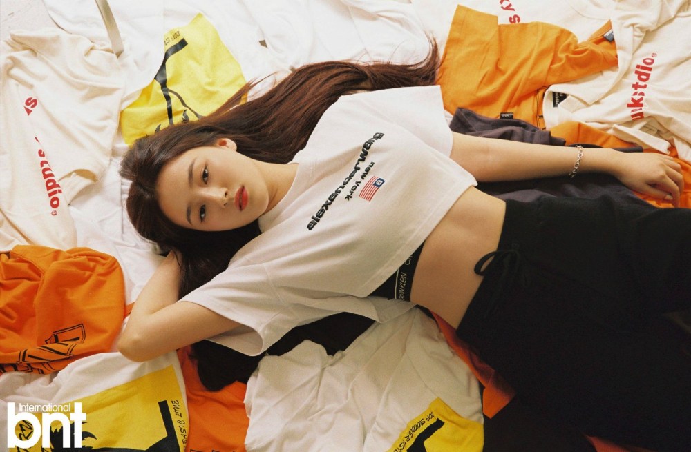 Nancy MOMOLAND ножки