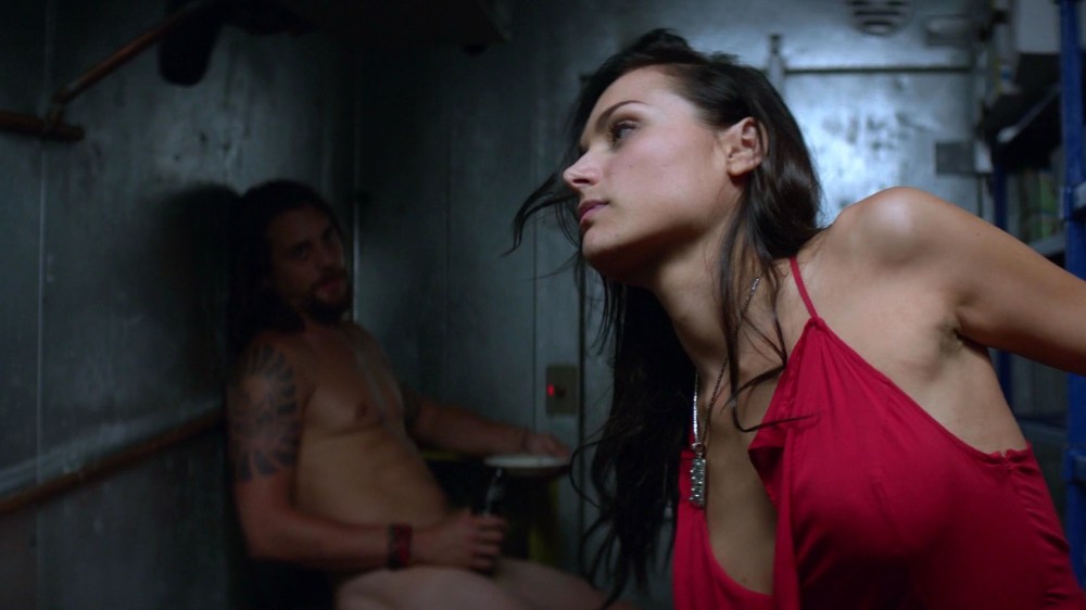 Кровавая гонка сериал голые