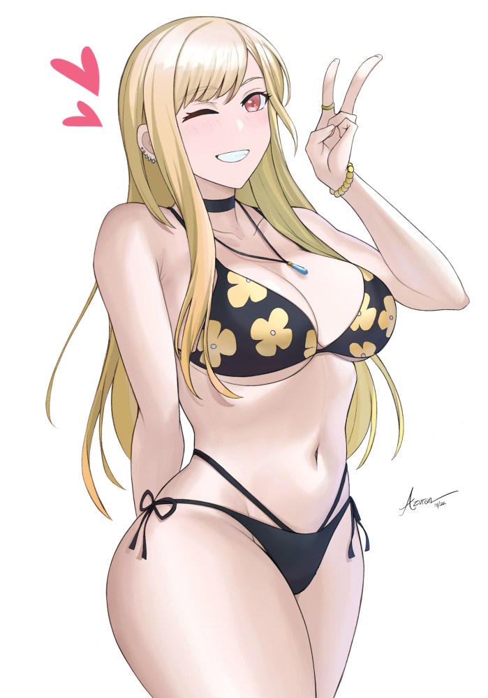 Марин Китагава фута