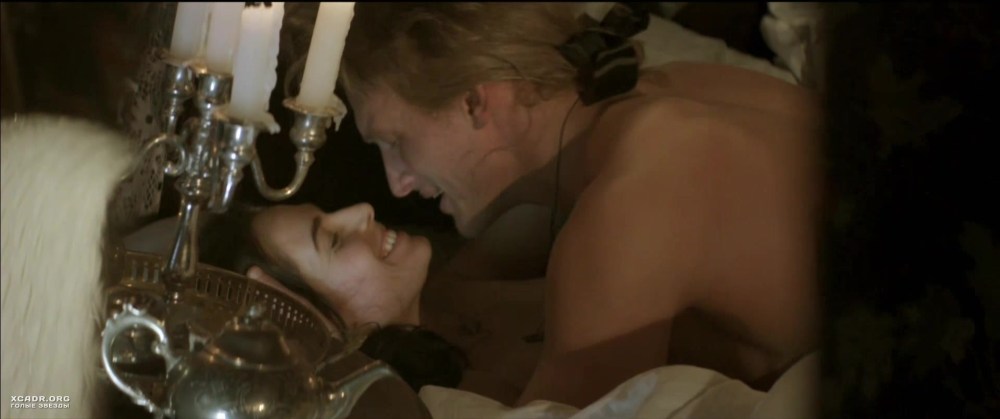 Юлия Евгеньевна Бехтерева голая