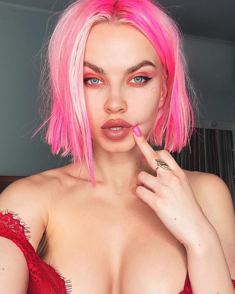 Нина Агдал в Нижнем белье