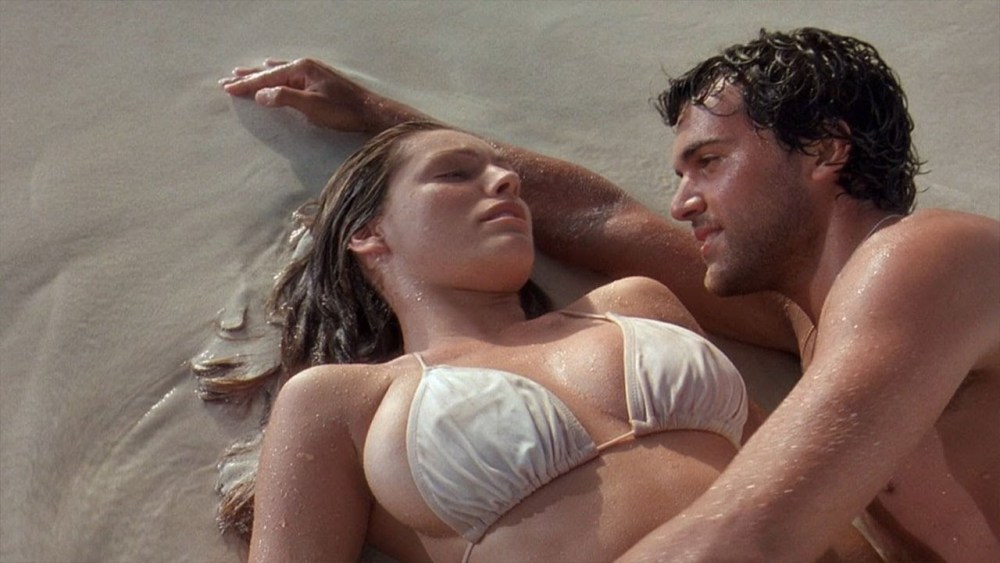 Келли Брук фильм остров выживания