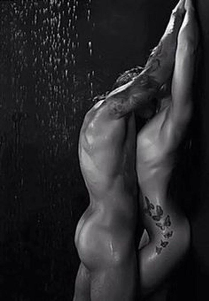 Эротические черно белые